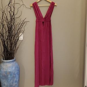 Tobi 🔥 magenta cut out maxi dress